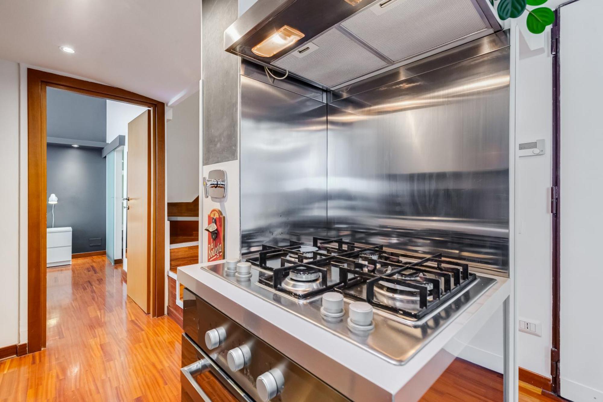 Bdc - Stairway To Heaven Apartment Rom