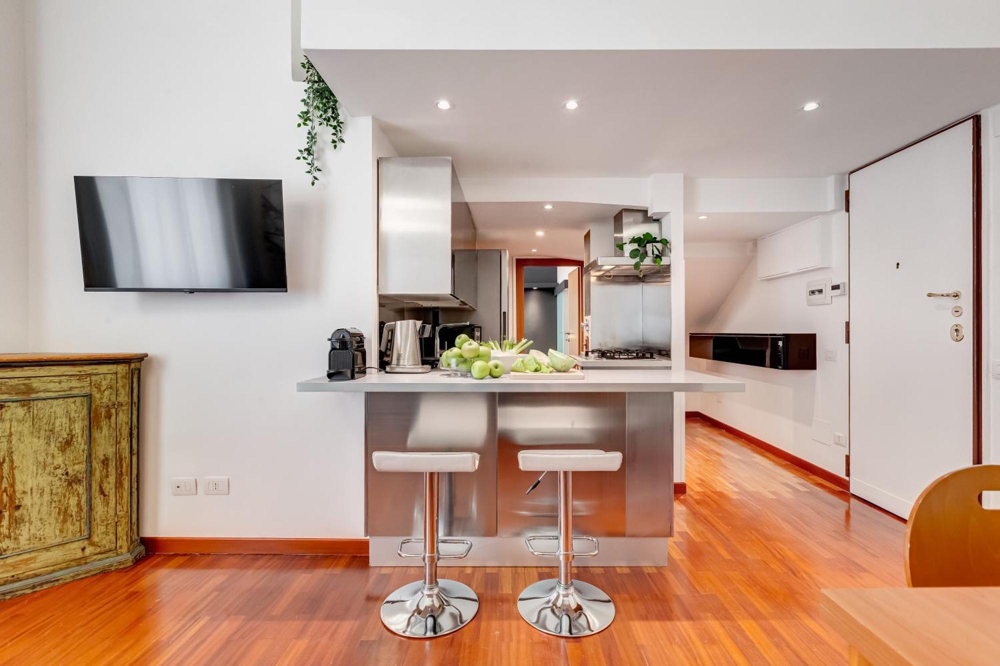 Bdc - Stairway To Heaven Apartment *