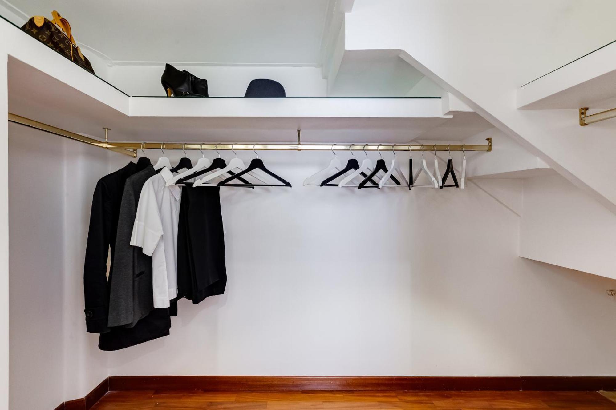 Bdc - Stairway To Heaven Apartment Rom